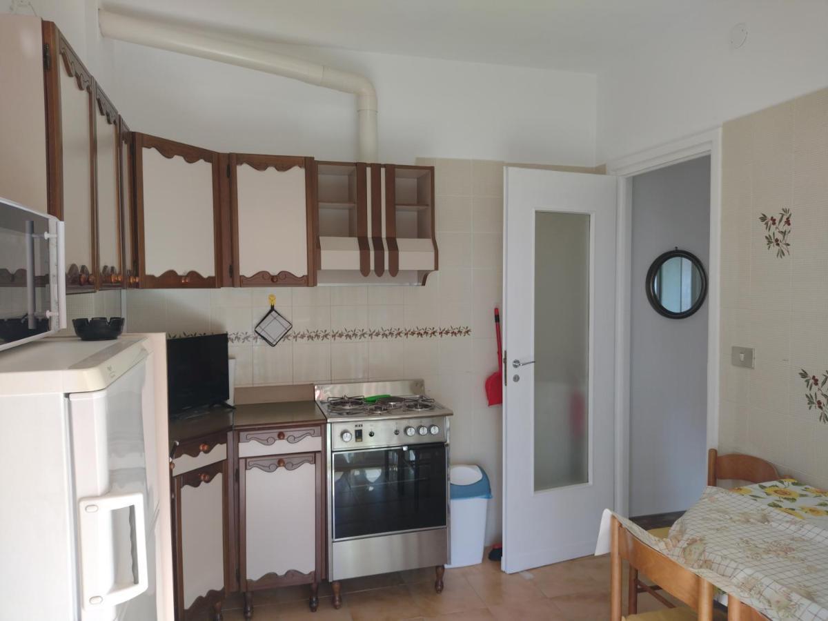 Casa Fronte Mare Lägenhet Ventimiglia Exteriör bild