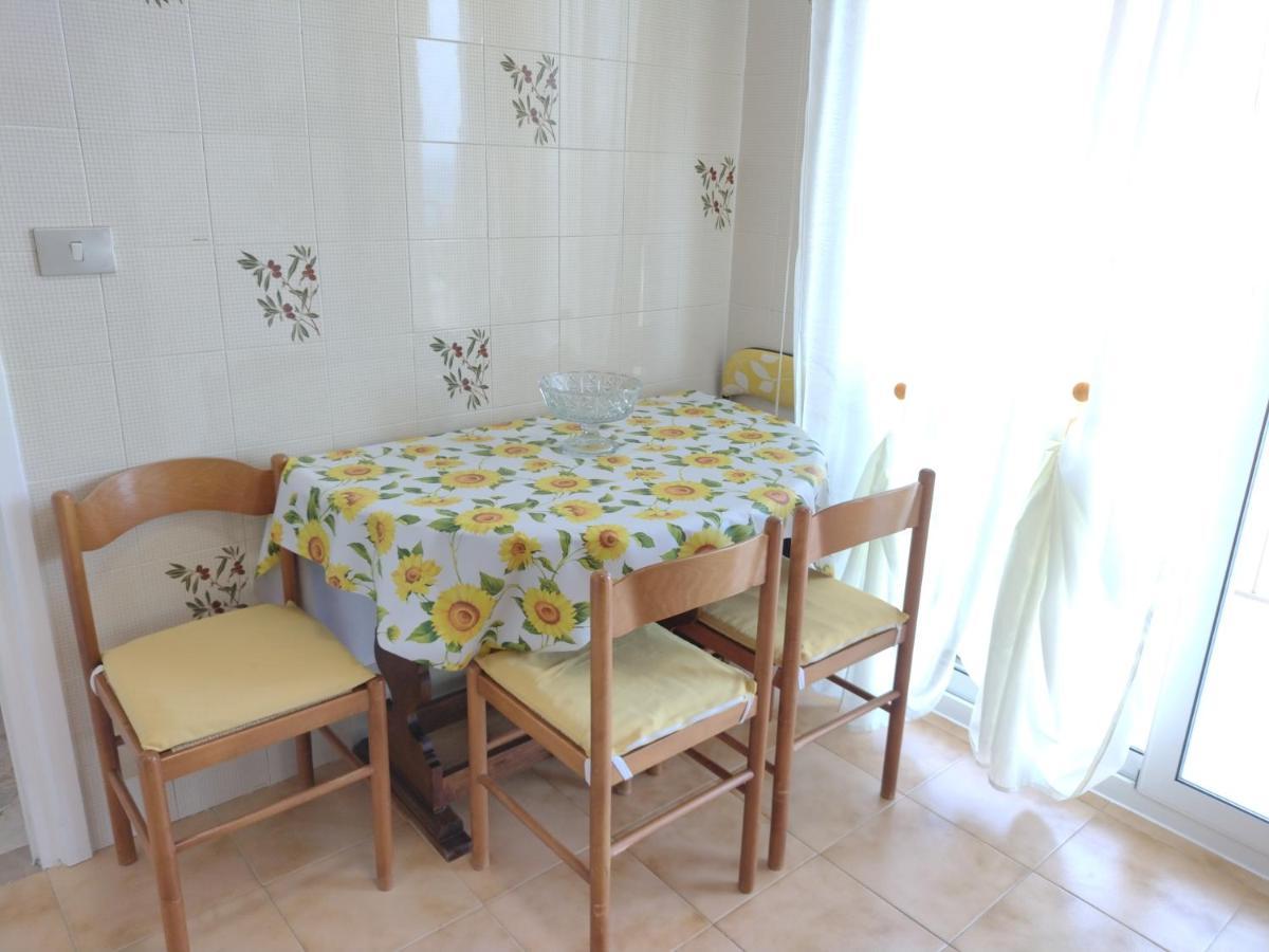 Casa Fronte Mare Lägenhet Ventimiglia Exteriör bild