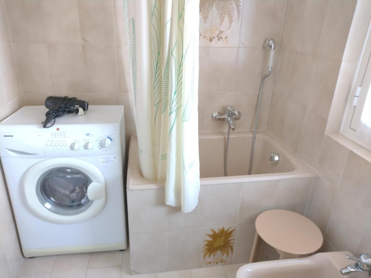 Casa Fronte Mare Lägenhet Ventimiglia Exteriör bild